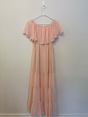 VENUS Off-Shoulder Tiered Maxi Dress in Light Pink